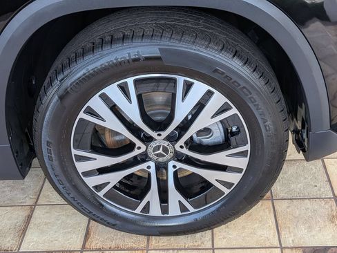 Used 2025 Mercedes-Benz GLA 250 image 33