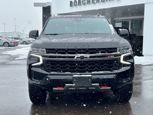 Used 2021 Chevrolet Tahoe Z71 w/ Z71 Signature Package image 2