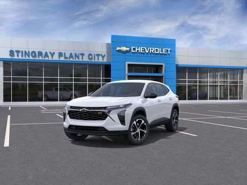 New 2026 Chevrolet Trax RS FWD image 8