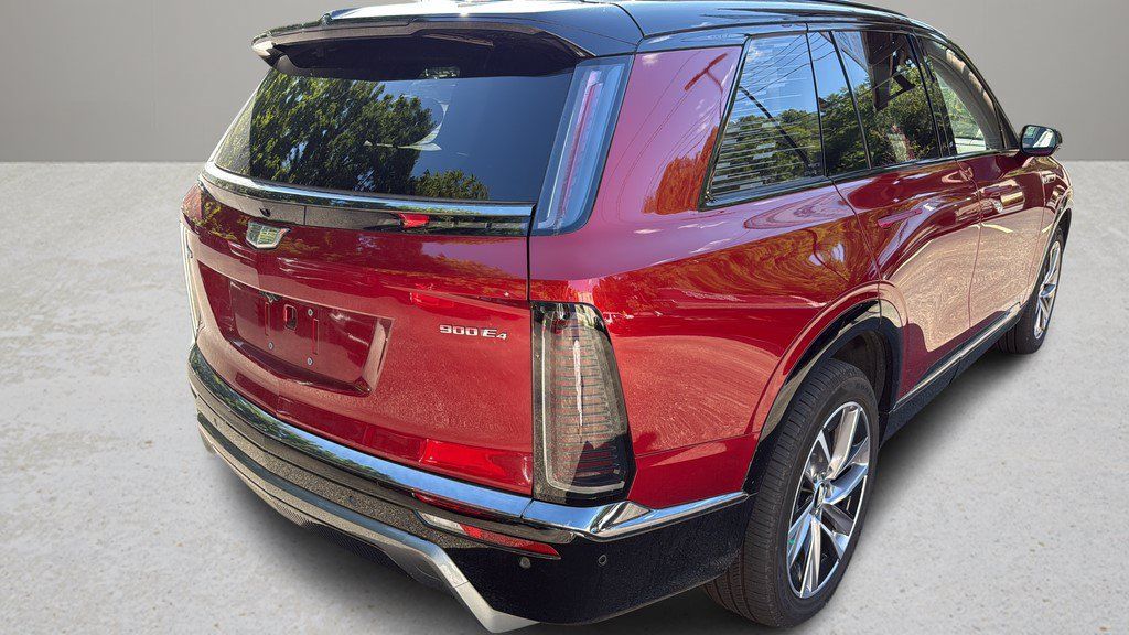 Certified 2026 Cadillac Vistiq Sport w/ LPO, Floor Liner Package AWD/4WD image 10