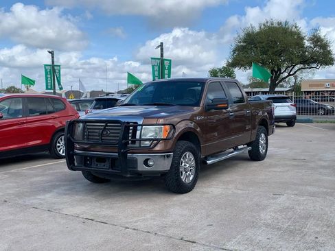 Used 2011 Ford F150 XLT w/ XLT Chrome Pkg RWD image 4