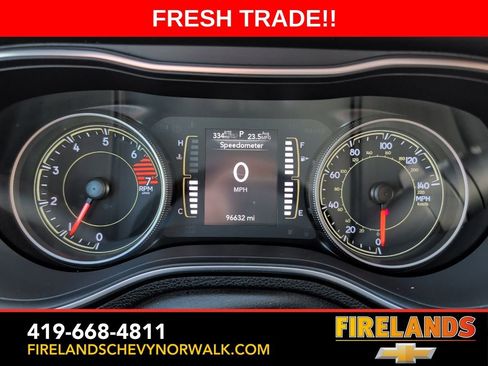 Used 2020 Jeep Cherokee Latitude Plus w/ Cold Weather Group image 28