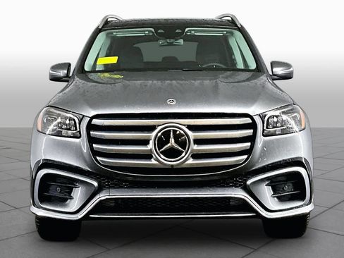 New 2026 Mercedes-Benz GLS 450 4MATIC image 3