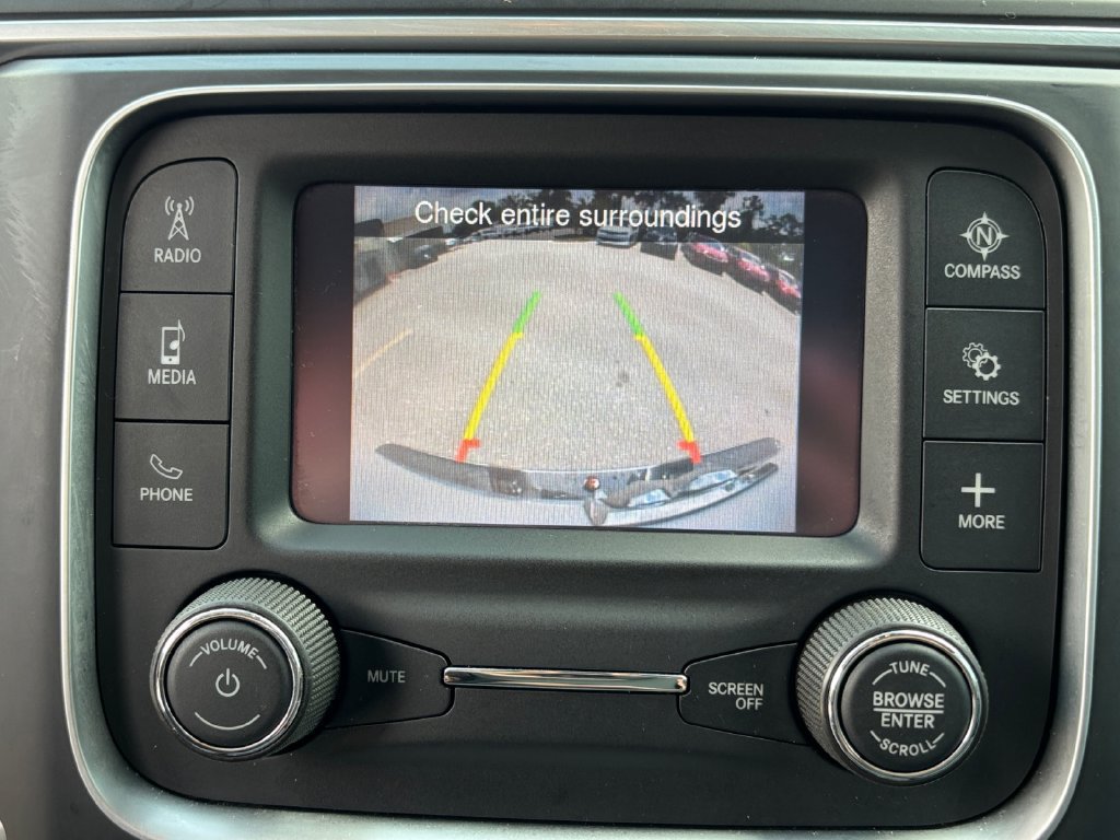 Used 2021 RAM 1500 Classic SLT RWD image 26