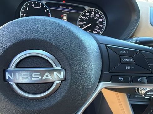 New 2025 Nissan Sentra SV w/ SV Premium Package image 20