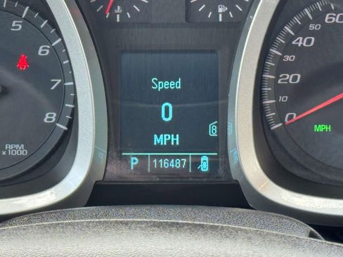 Used 2011 Chevrolet Equinox LT w/ Driver Convenience Package image 21