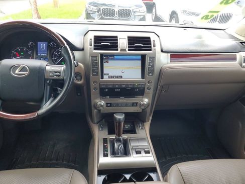 Used 2019 Lexus GX 460 Premium AWD/4WD image 13