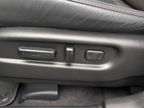 Used 2024 Honda Passport Black Edition image 11