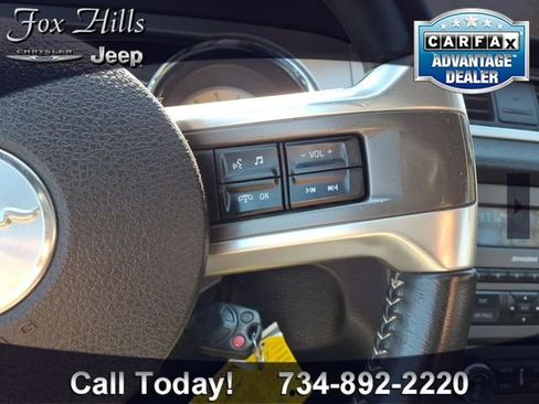 Used 2010 Ford Mustang Premium RWD image 16