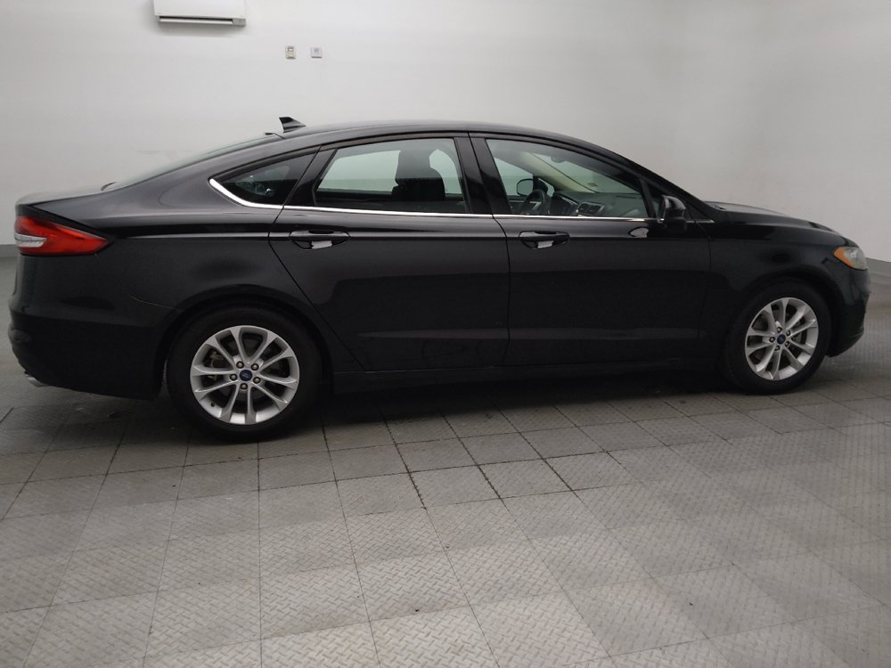 Used 2020 Ford Fusion SE FWD image 10