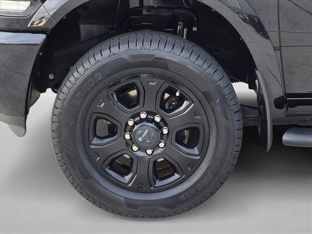 Used 2016 RAM 2500 Laramie w/ Sport Appearance Group AWD/4WD image 24