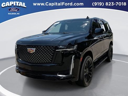 Used 2023 Cadillac Escalade Premium Luxury AWD/4WD image 1