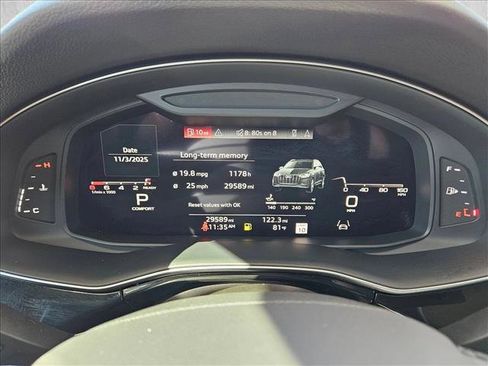 Used 2023 Audi Q7 3.0T Prestige w/ Prestige Package image 11