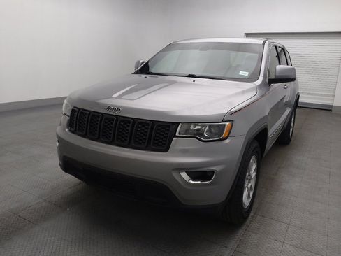 Used 2019 Jeep Grand Cherokee Laredo image 15