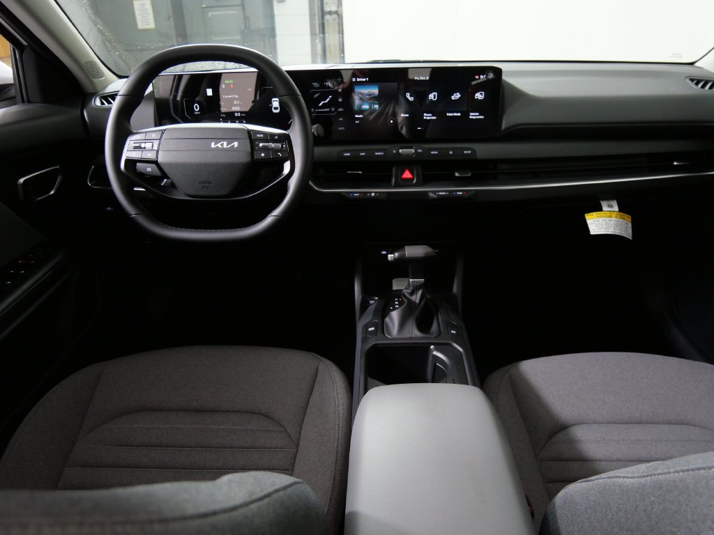 Used 2025 Kia K4 EX FWD image 19