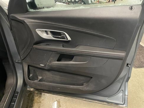 Used 2013 Chevrolet Equinox LTZ image 18