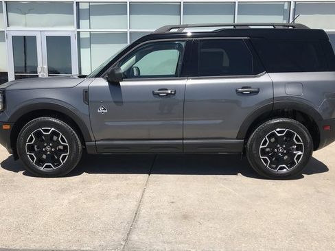 New 2025 Ford Bronco Sport Outer Banks image 4