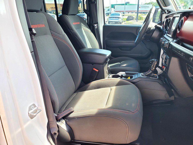 Used 2018 Jeep Wrangler Unlimited Rubicon AWD/4WD image 13