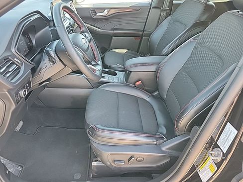 Used 2025 Ford Escape ST-Line Select AWD/4WD image 10
