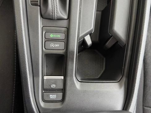 Used 2025 Honda Accord SE image 27