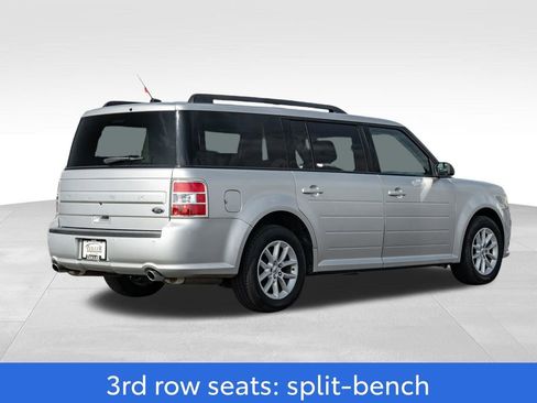 Used 2017 Ford Flex SE image 7