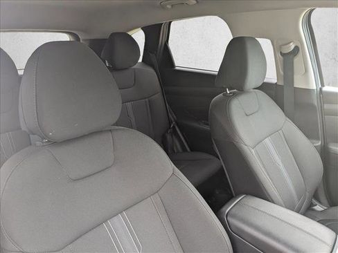 Used 2025 Hyundai Tucson SEL FWD image 18