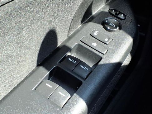 Used 2016 Honda Civic EX-T image 18