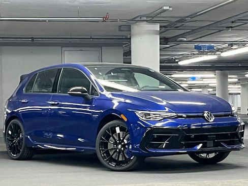 New 2026 Volkswagen Golf AWD/4WD image 2