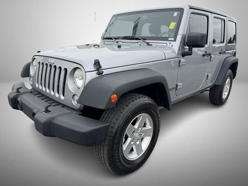 Used 2014 Jeep Wrangler Unlimited Sport w/ Quick Order Package 24S AWD/4WD image 2