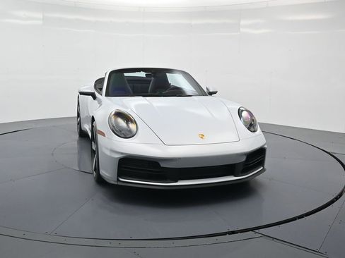 Used 2025 Porsche 911 Carrera image 33