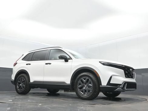 Used 2026 Honda CR-V TrailSport image 10