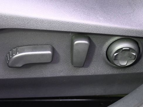 Certified 2025 Subaru Outback Limited image 14