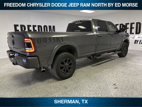 Used 2022 RAM 3500 Laramie w/ Night Edition image 4