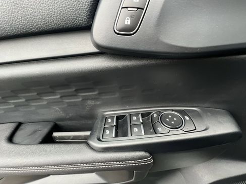 New 2026 Ford Ranger XLT w/ Equipment Group 301A High image 15