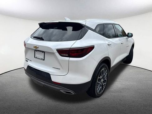 Used 2024 Chevrolet Blazer Premier w/ Enhanced Convenience Package image 13