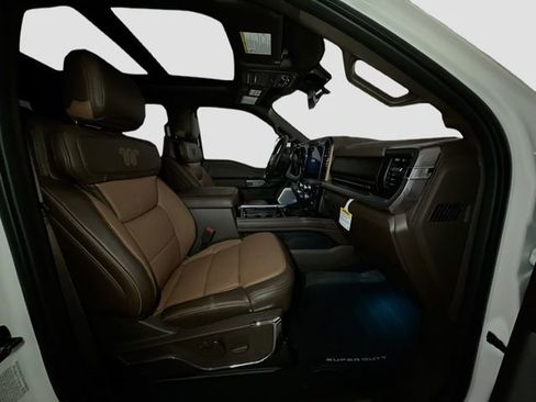 New 2026 Ford F250 King Ranch w/ Chrome Package image 32