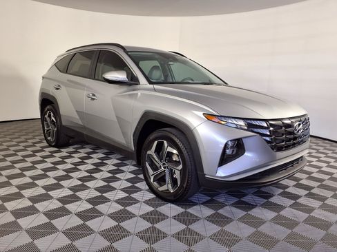 Certified 2024 Hyundai Tucson SEL w/ Convenience Package AWD/4WD image 3