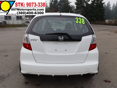 Used 2011 Honda Fit image 6