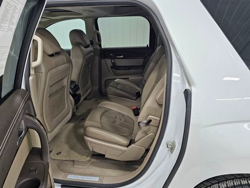 Used 2016 GMC Acadia Denali image 3