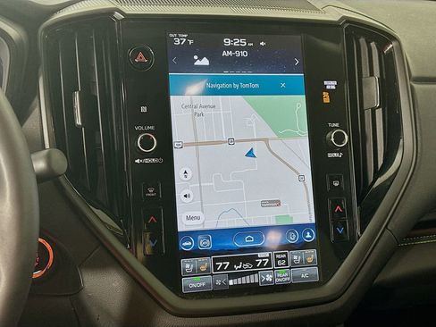 Used 2025 Subaru Ascent Bronze Edition w/ Onyx Package image 18