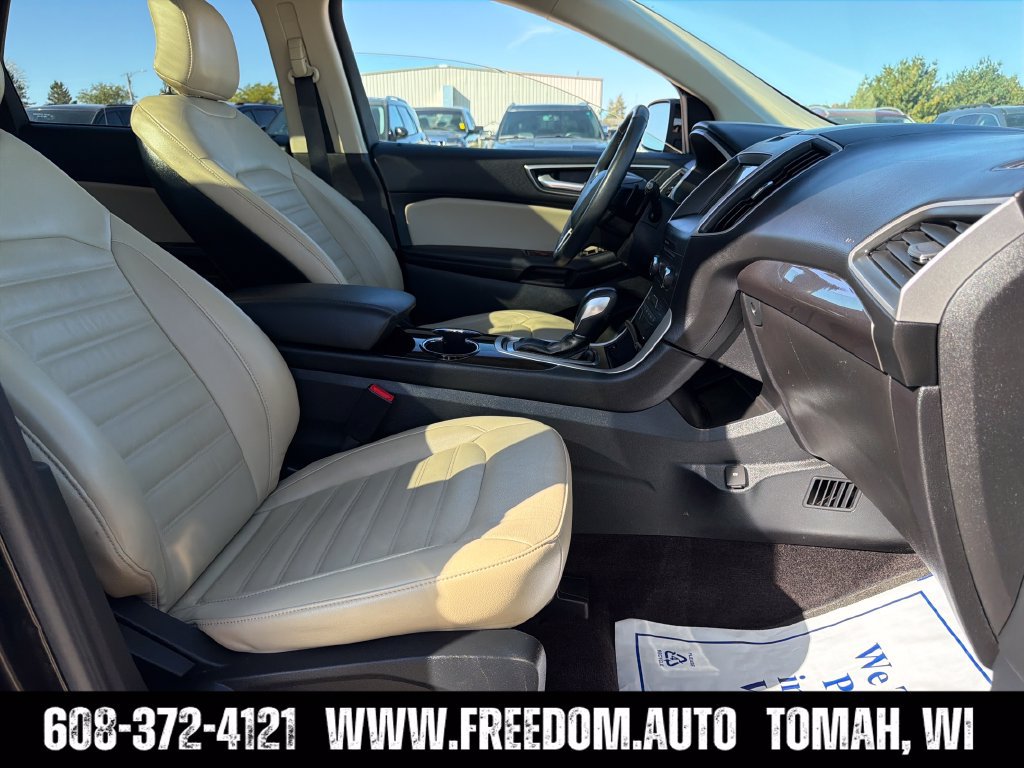 Used 2016 Ford Edge SEL w/ Equipment Group 201A AWD/4WD image 36