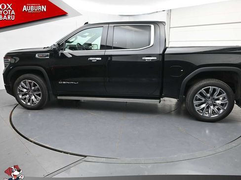Used 2023 GMC Sierra 1500 Denali w/ Denali Reserve Package AWD/4WD image 19
