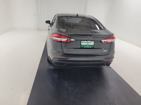 Used 2020 Ford Fusion SE FWD image 6