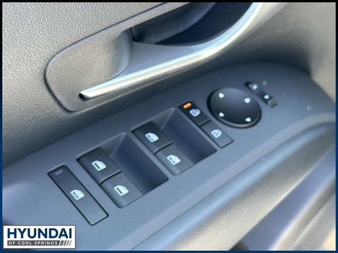 New 2026 Hyundai Tucson SEL FWD image 18