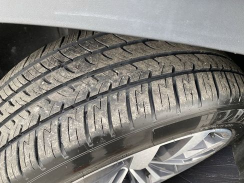 Used 2021 Volkswagen Atlas Cross Sport SEL Premium image 42