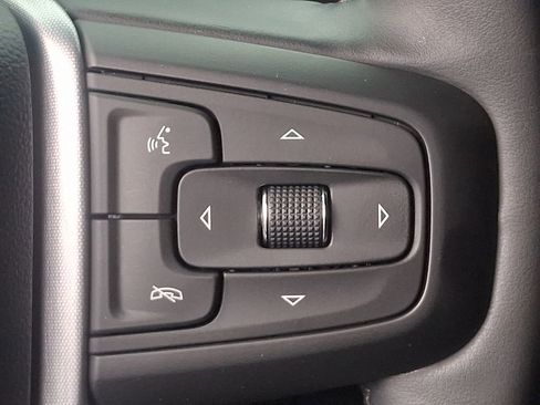 Used 2024 GMC Yukon XL SLT AWD/4WD image 22
