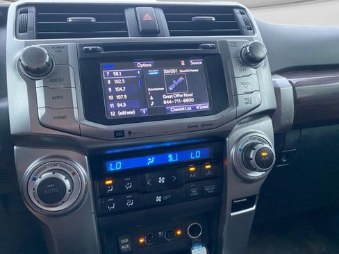 Used 2019 Toyota 4Runner Limited AWD/4WD image 41