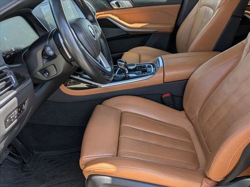 Used 2019 BMW X7 xDrive40i w/ Premium Package AWD/4WD image 17