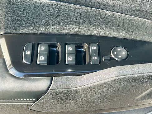 Certified 2023 Kia Sportage SX FWD image 18