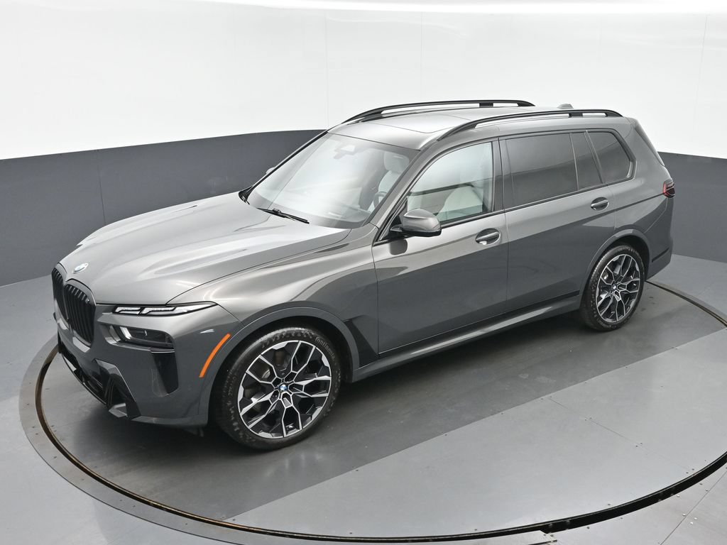 Used 2024 BMW X7 xDrive40i w/ Executive Package AWD/4WD image 14